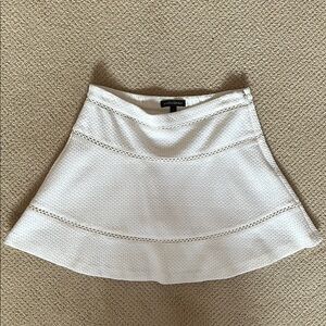 Banana Republic Elegant White Skirt Size 4